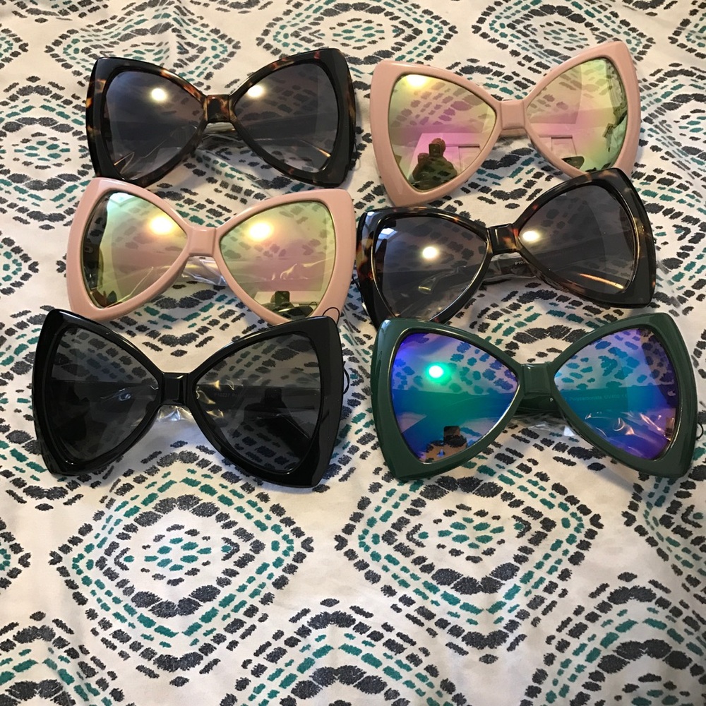 Bow Sunglasses 😎
